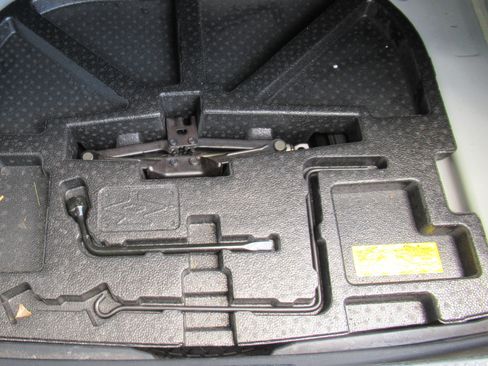 Used 2015 Toyota Camry LE FWD image 20
