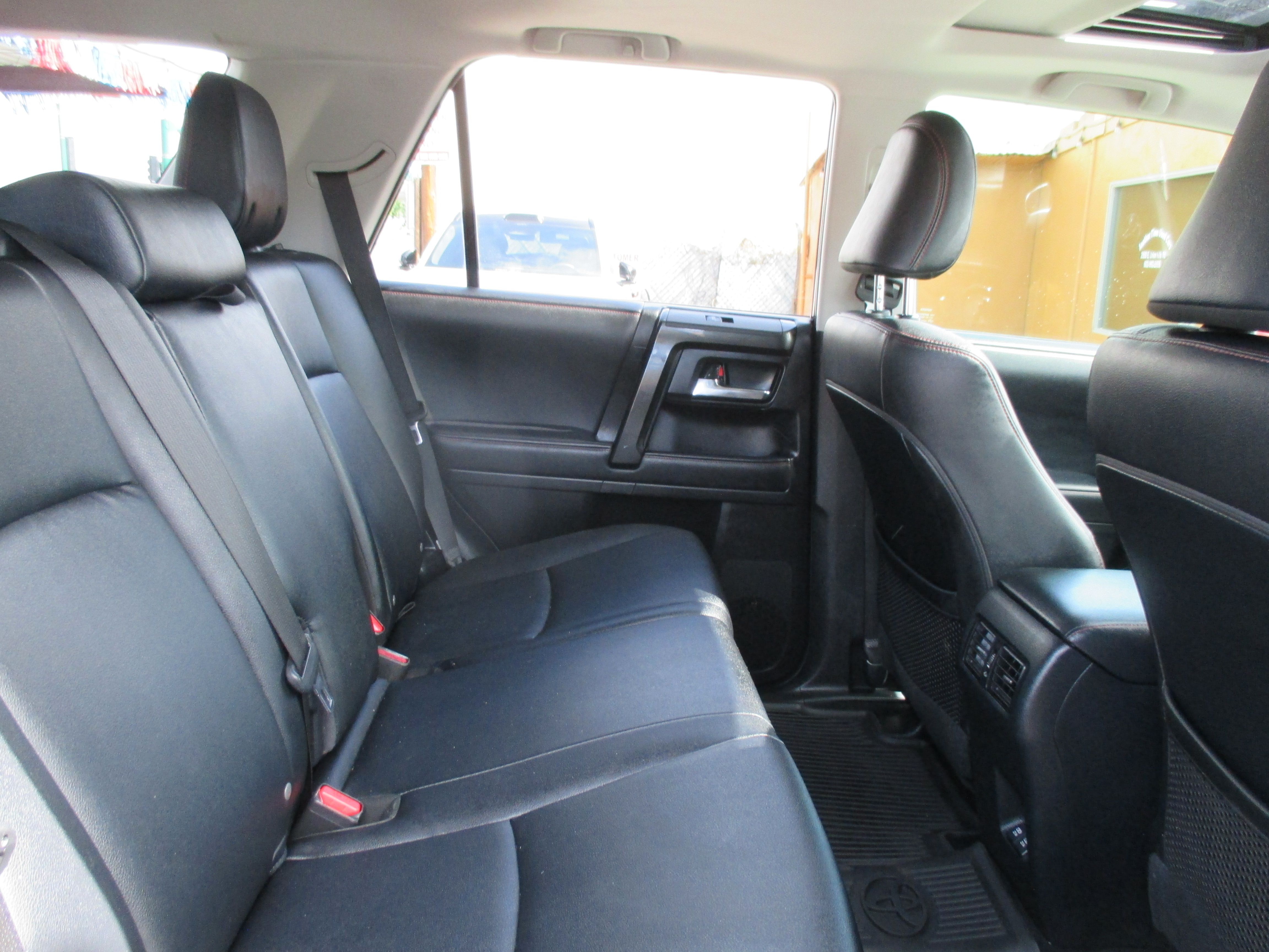 Used 2022 Toyota 4Runner 4WD TRD Off-Road Premium image 17