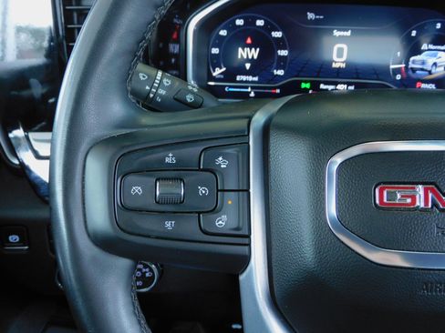 Certified 2025 GMC Sierra 1500 SLT image 29