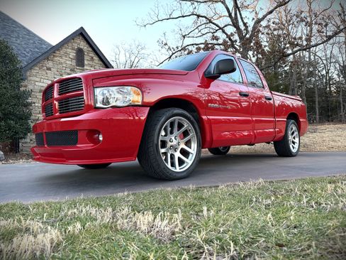 Used 2005 Dodge Ram SRT-10 SRT-10 image 10