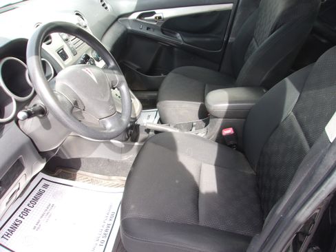 Used 2010 Pontiac Vibe image 5