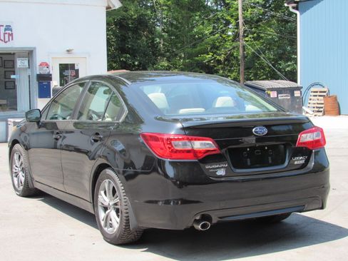 Used 2016 Subaru Legacy 2.5i AWD/4WD image 5