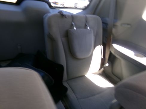 Used 2012 Toyota Highlander 4WD image 14