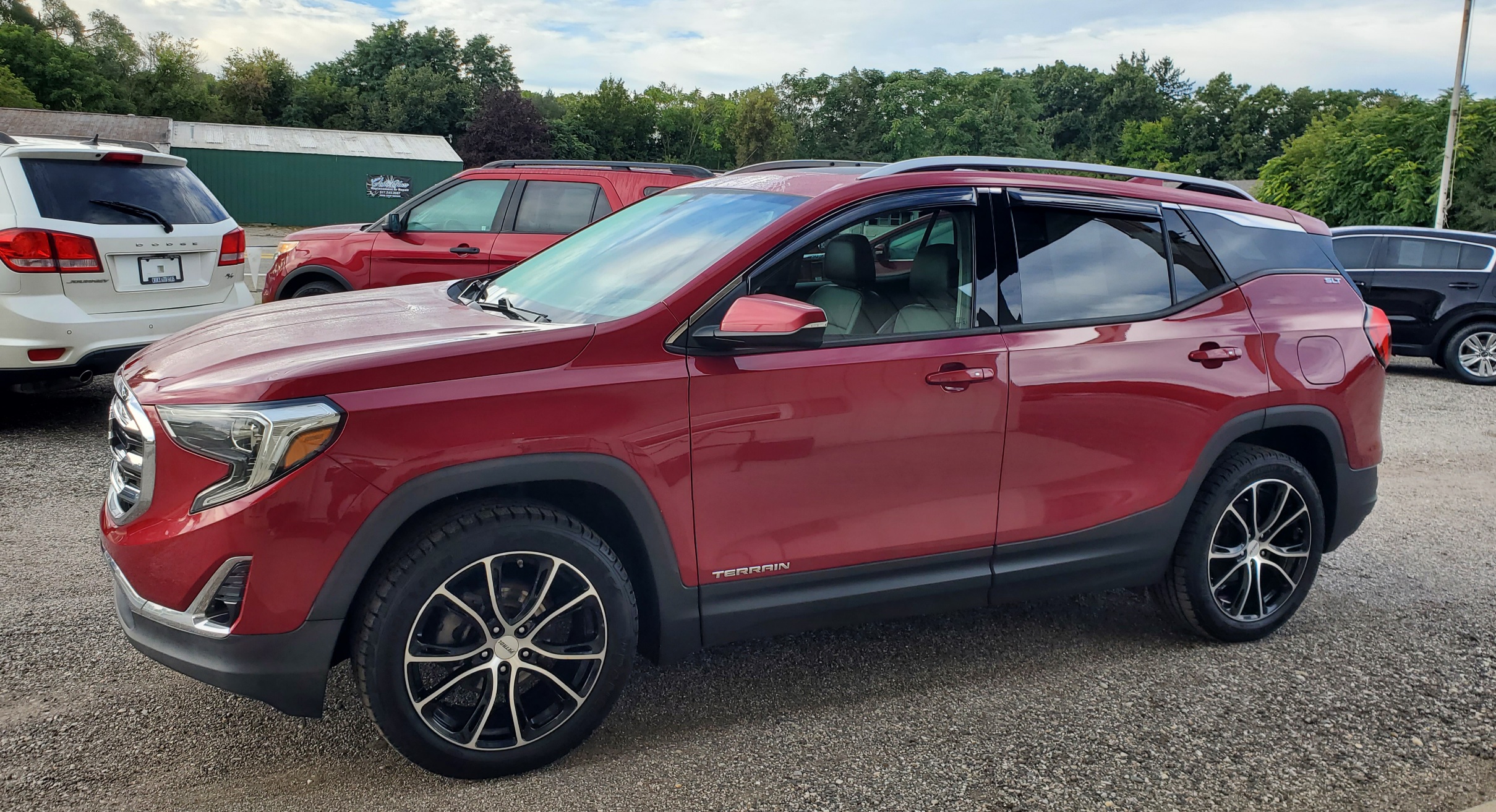 Used 2018 GMC Terrain AWD SLT image 2