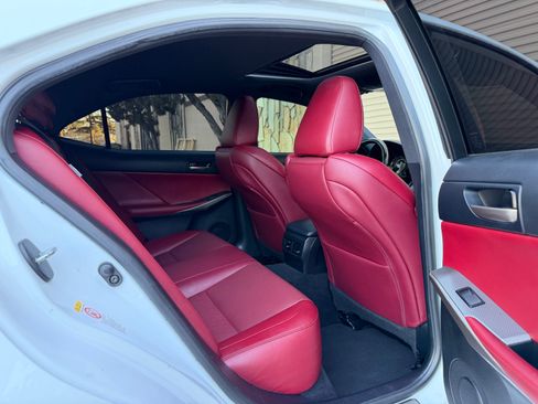 Used 2017 Lexus IS 200t F Sport image 12