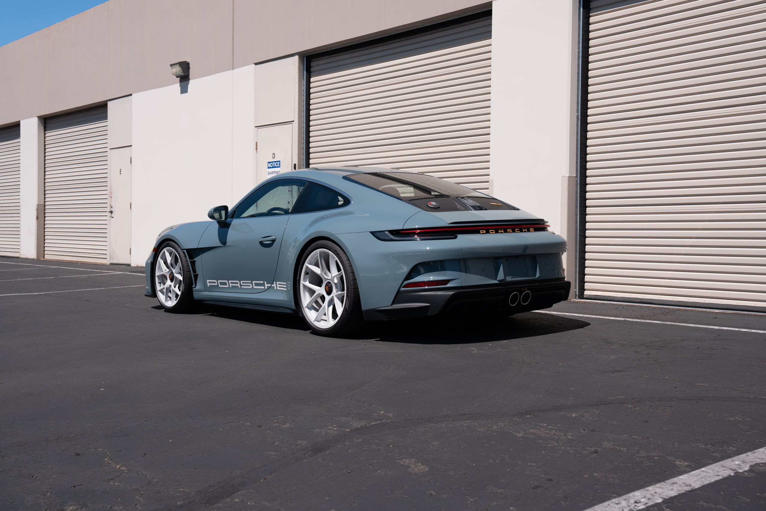 Used 2024 Porsche 911 S/T RWD image 7