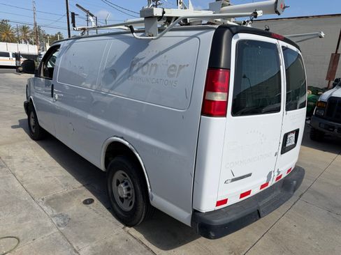 Used 2007 Chevrolet Express 2500 UNAVAIL RWD image 5
