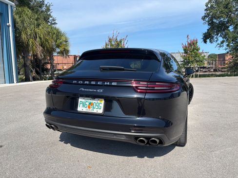 Used 2018 Porsche Panamera 4S Sport Turismo AWD/4WD image 6