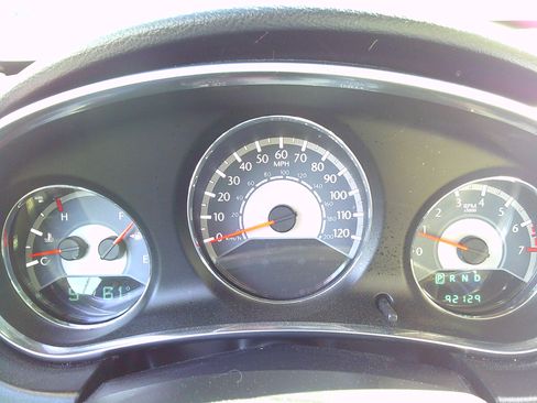 Used 2014 Chrysler 200 Limited image 12