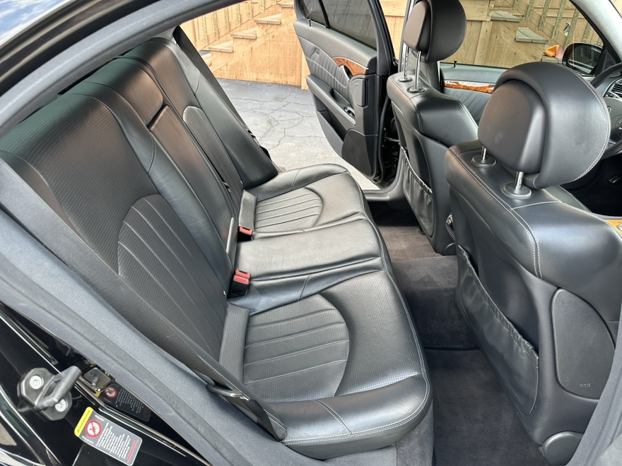 Used 2006 Mercedes-Benz E 55 AMG Sedan image 22