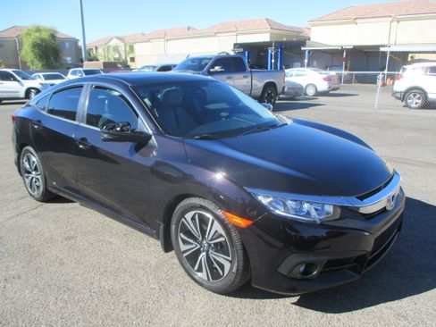 Used 2016 Honda Civic EX-T image 13