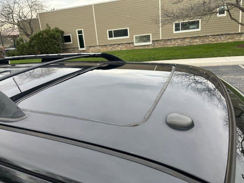 Used 2011 Ford Escape Limited image 28