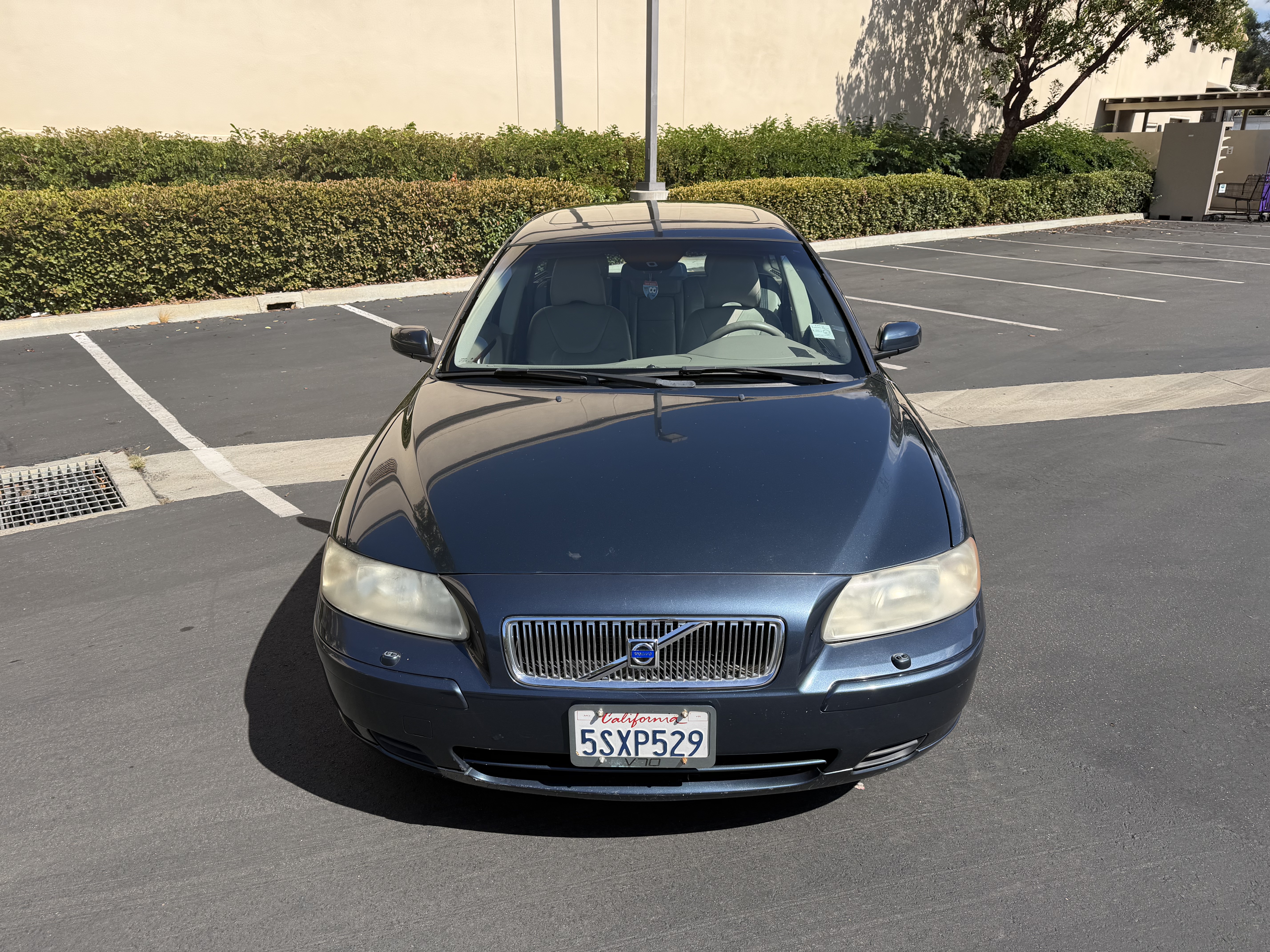 Used 2006 Volvo V70 2.4 FWD image 2