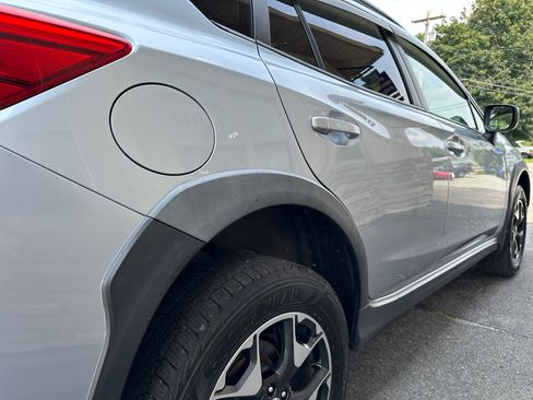 Used 2018 Subaru Crosstrek 2.0i image 6