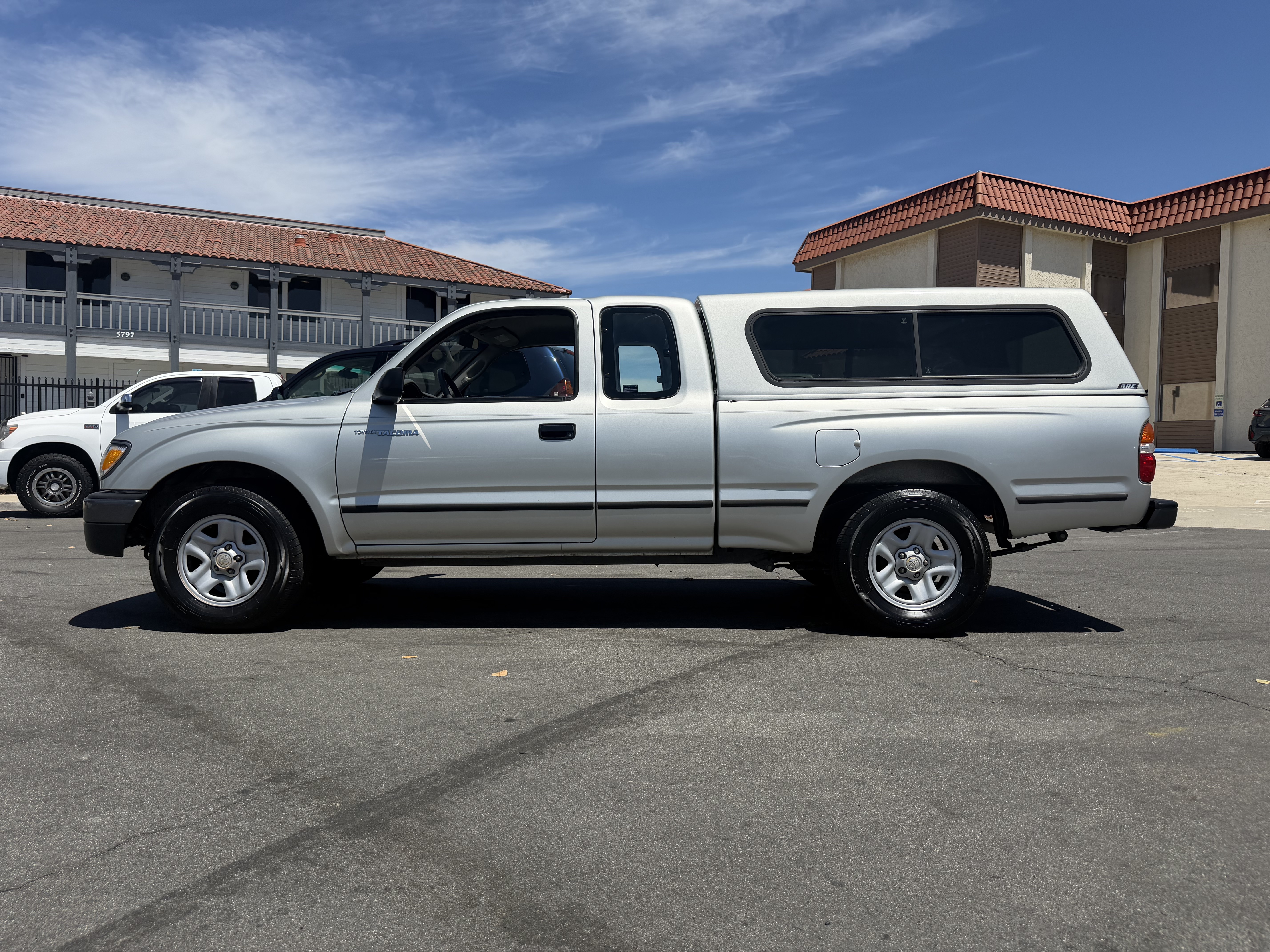 Used 2001 Toyota Tacoma 2WD Xtracab image 4