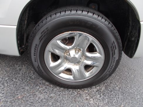 Used 2010 Suzuki Grand Vitara LX image 24