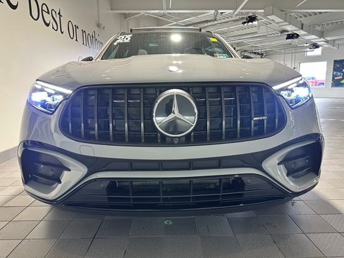 Used 2025 Mercedes-Benz GLC 43 AMG image 8
