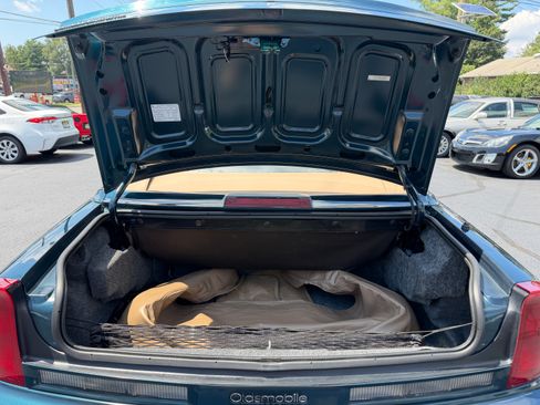 Used 1995 Oldsmobile Cutlass Supreme Convertible FWD image 64