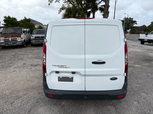 Used 2016 Ford Transit Connect XL image 4