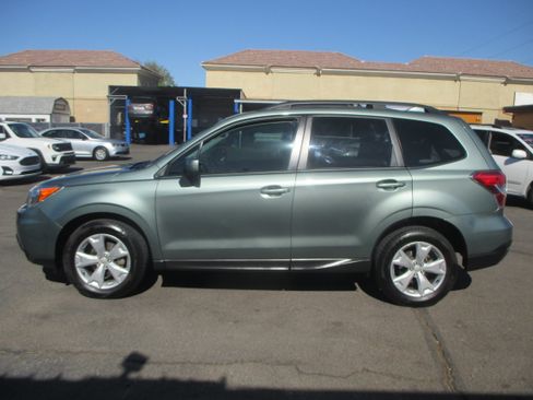 Used 2016 Subaru Forester 2.5i Premium AWD/4WD image 1