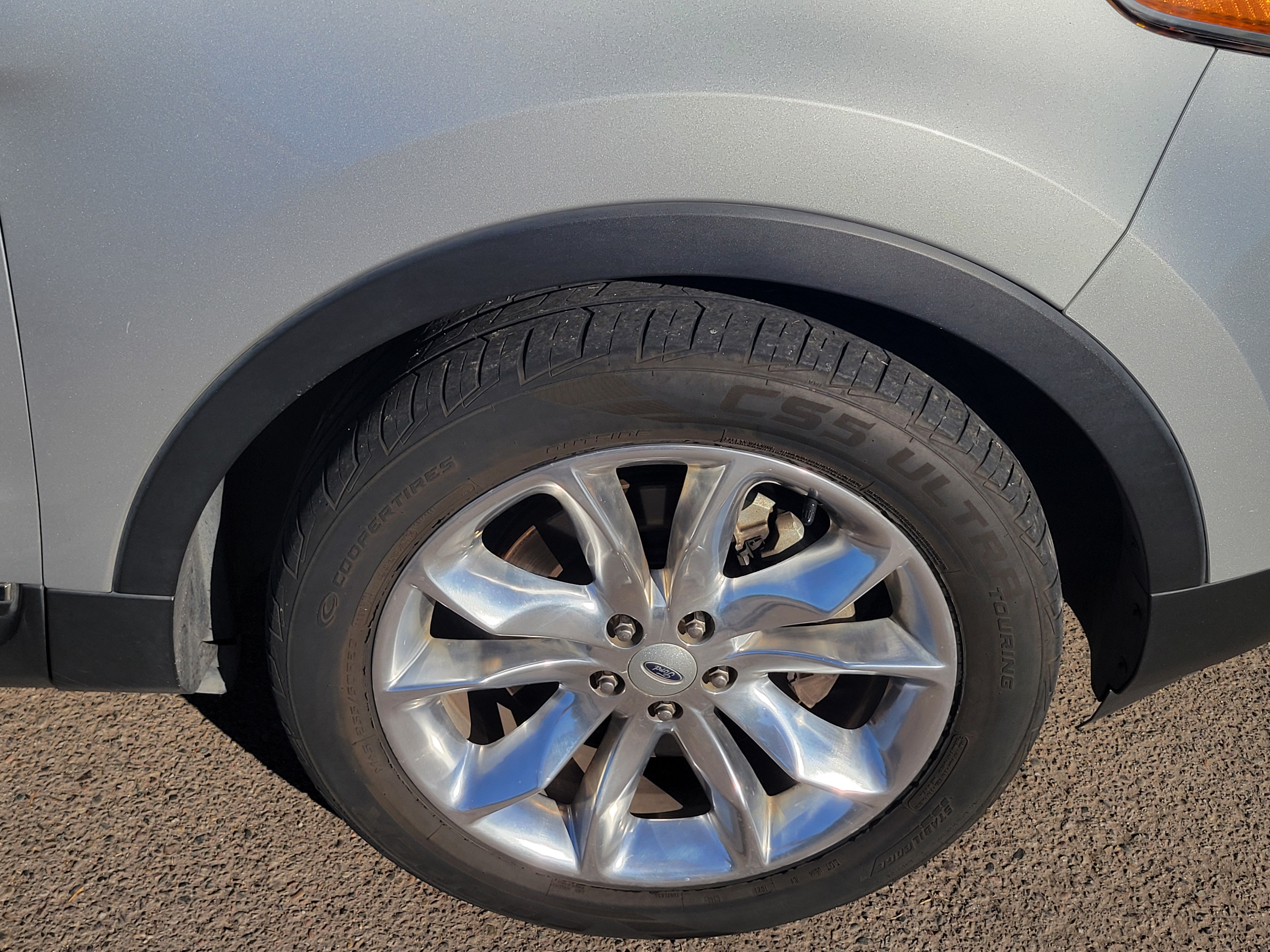 Used 2013 Ford Explorer 4WD XLT image 19