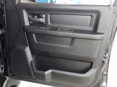 Used 2022 RAM 2500 Tradesman image 27