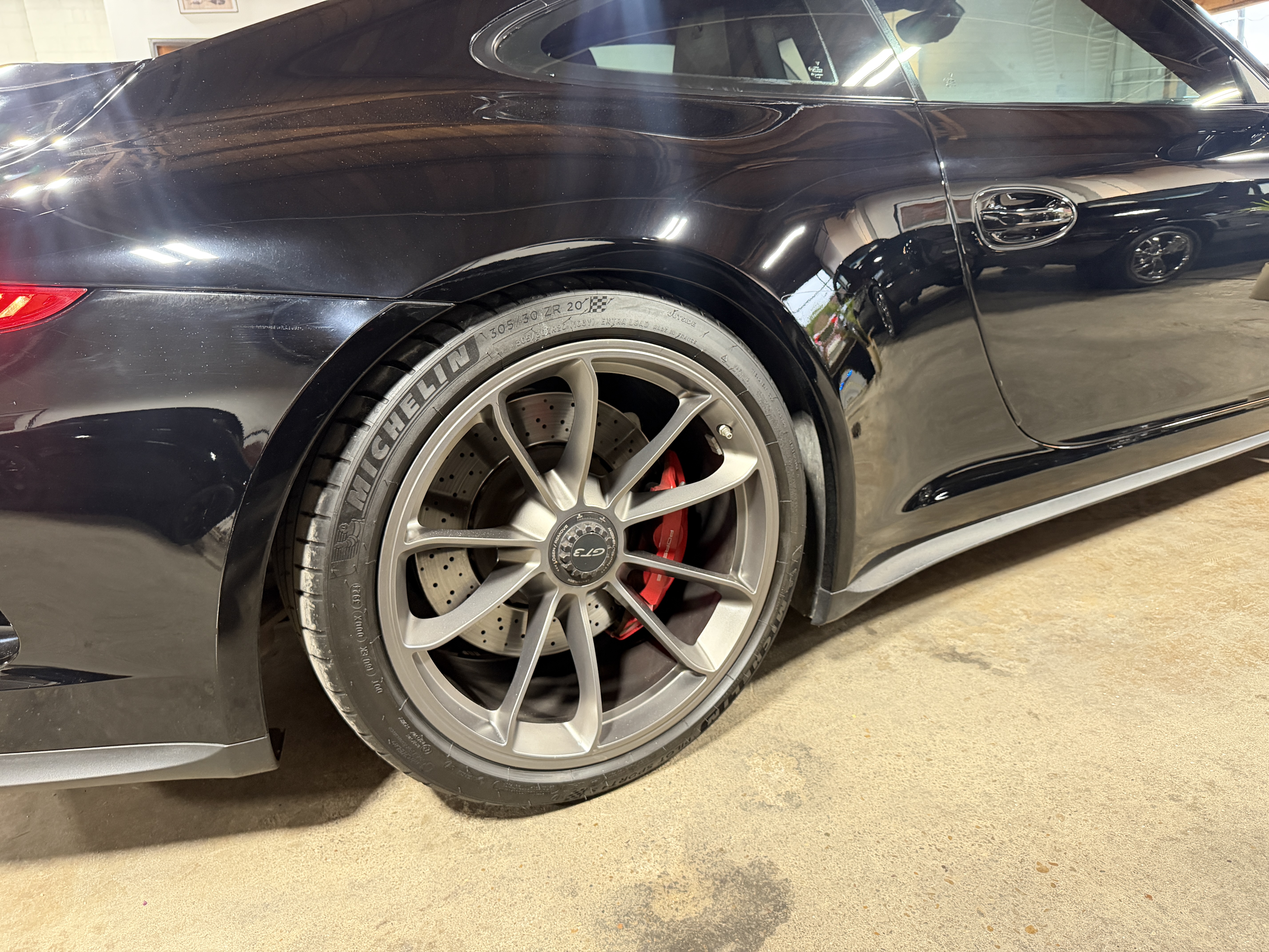 Used 2015 Porsche 911 GT3 Coupe RWD image 8