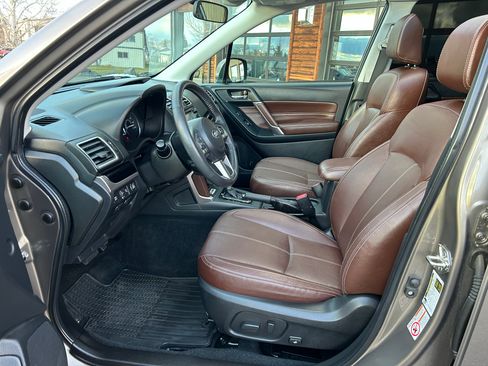 Used 2017 Subaru Forester 2.5i Touring image 9
