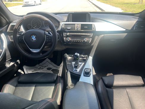 Used 2017 BMW 330e image 4