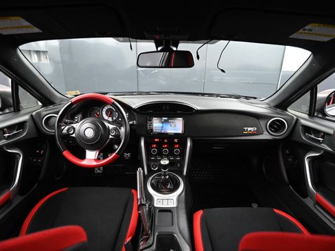 Used 2019 Toyota 86 TRD SE image 19