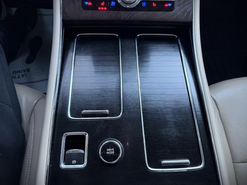 Used 2020 Lincoln Aviator Reserve image 41