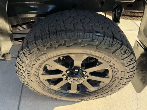 Used 2024 RAM 2500 Laramie image 24