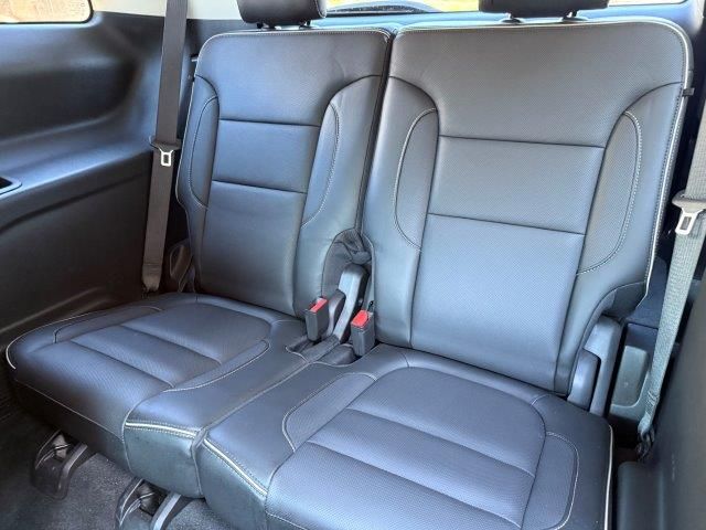 Used 2019 GMC Acadia AWD Denali Ultimate image 15