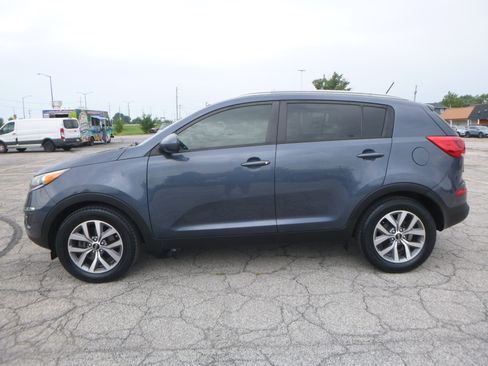 Used 2016 Kia Sportage FWD LX image 1