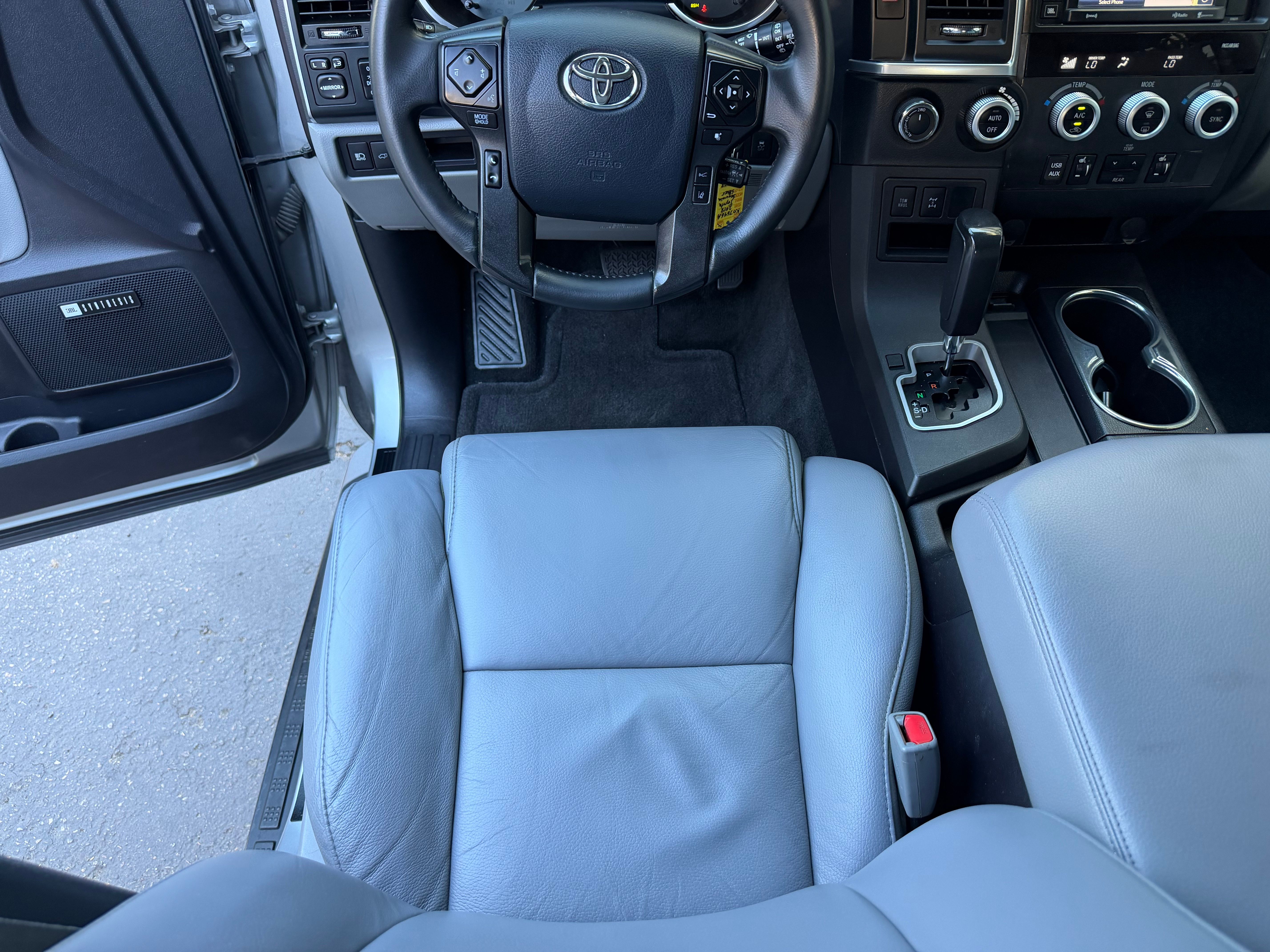 Used 2018 Toyota Sequoia Limited AWD/4WD image 21