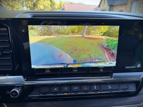 Used 2025 GMC Sierra 1500 SLT image 40