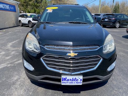 Used 2017 Chevrolet Equinox LT FWD image 3
