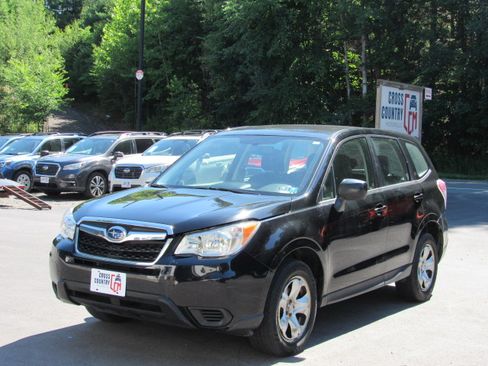 Used 2014 Subaru Forester 2.5i AWD/4WD image 1