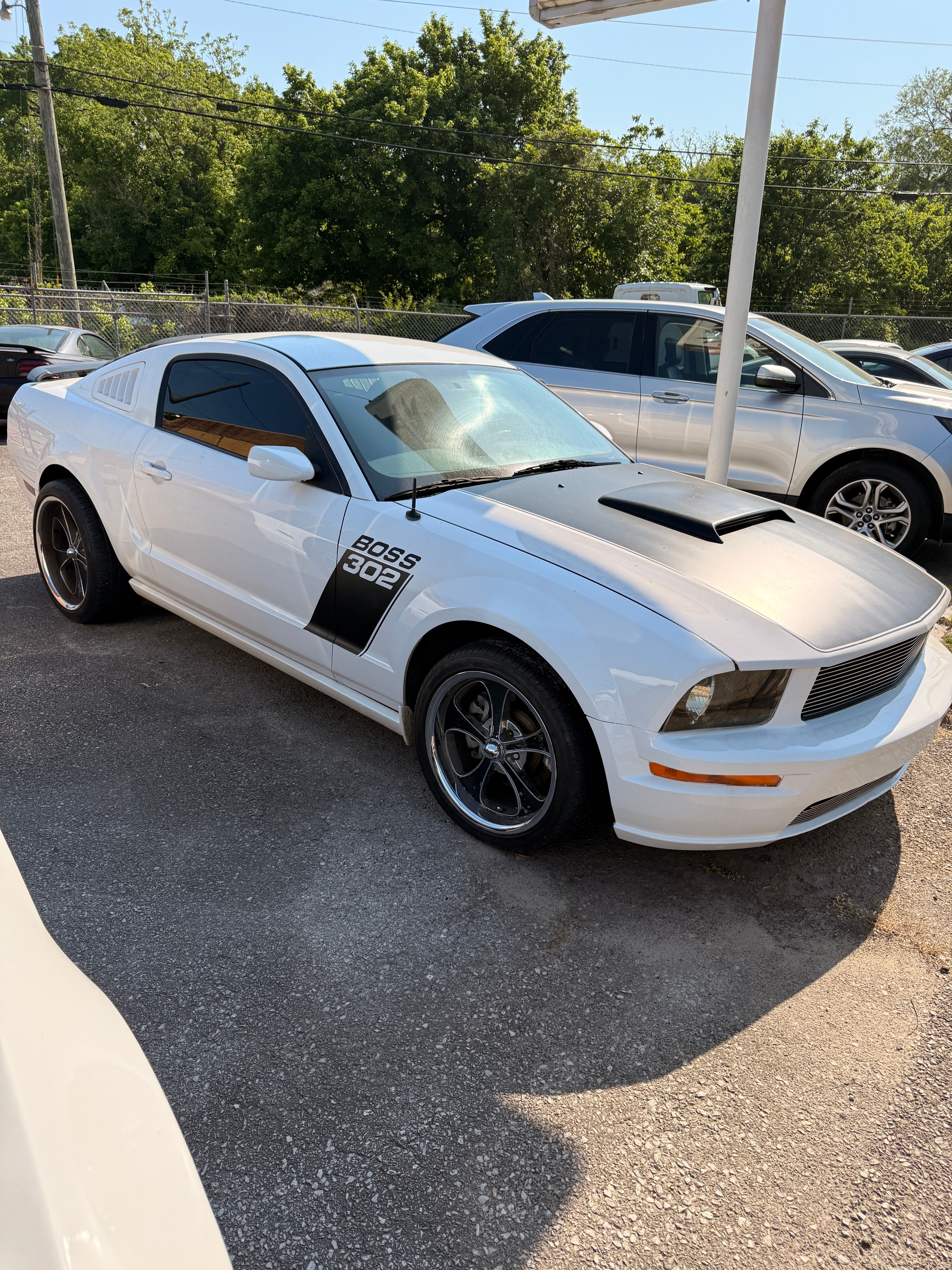 Used 2005 Ford Mustang GT RWD image 1