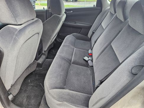 Used 2010 Chevrolet Impala LT image 9