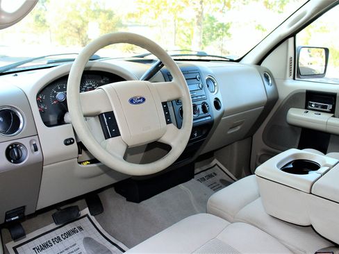 Used 2006 Ford F150 XLT image 15