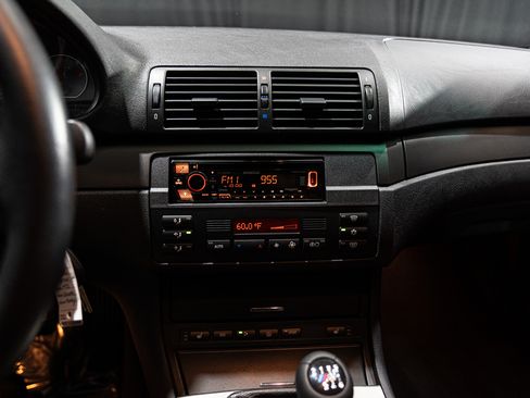 Used 2002 BMW M3 Coupe RWD image 24