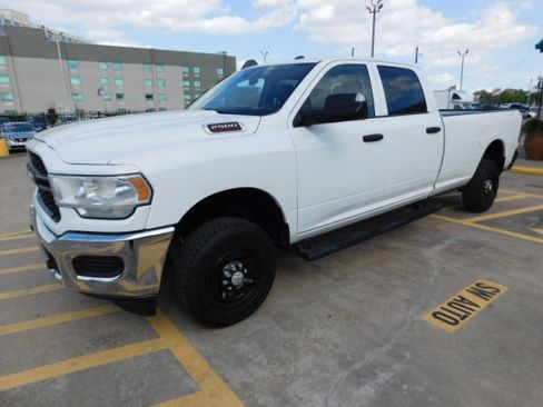 Used 2019 RAM 2500 Tradesman image 4