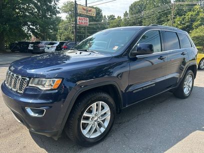 Used 2017 Jeep Grand Cherokee 2WD Laredo