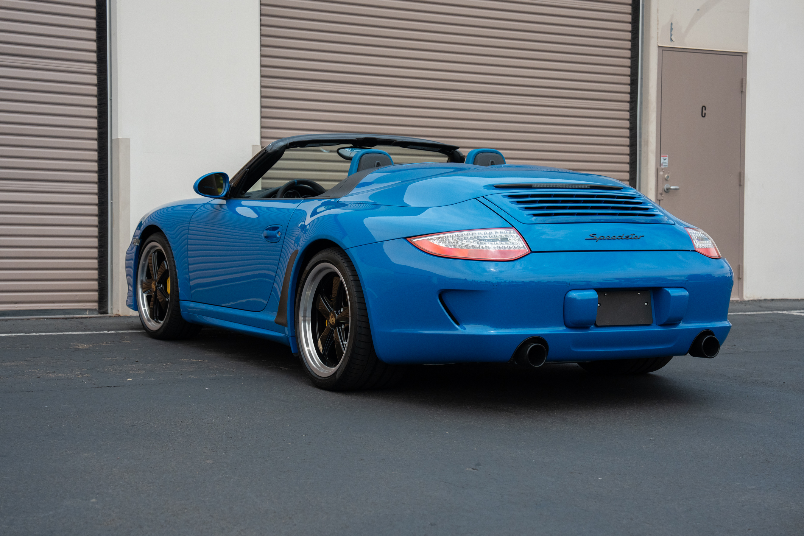 Used 2011 Porsche 911 Speedster RWD image 27