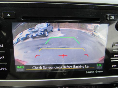 Used 2017 Subaru Outback 2.5i Limited image 25