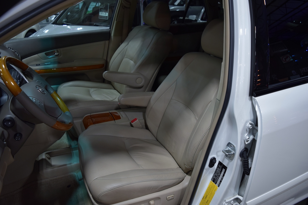 Used 2009 Lexus RX 350 AWD image 19