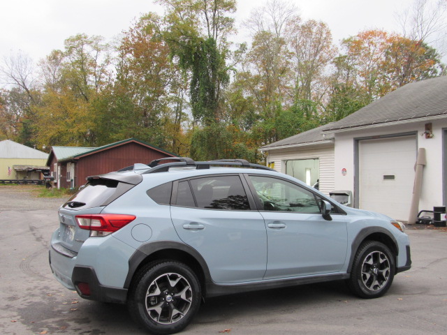 Used 2018 Subaru Crosstrek 2.0i Premium AWD/4WD image 8