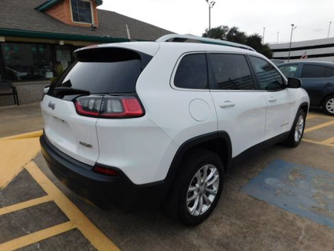 Used 2019 Jeep Cherokee FWD Latitude image 8
