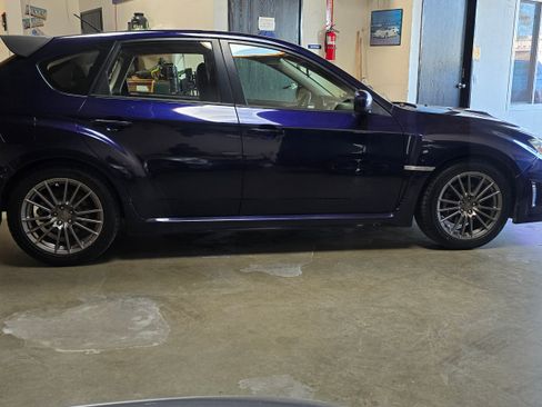 Used 2014 Subaru Impreza WRX Limited image 9
